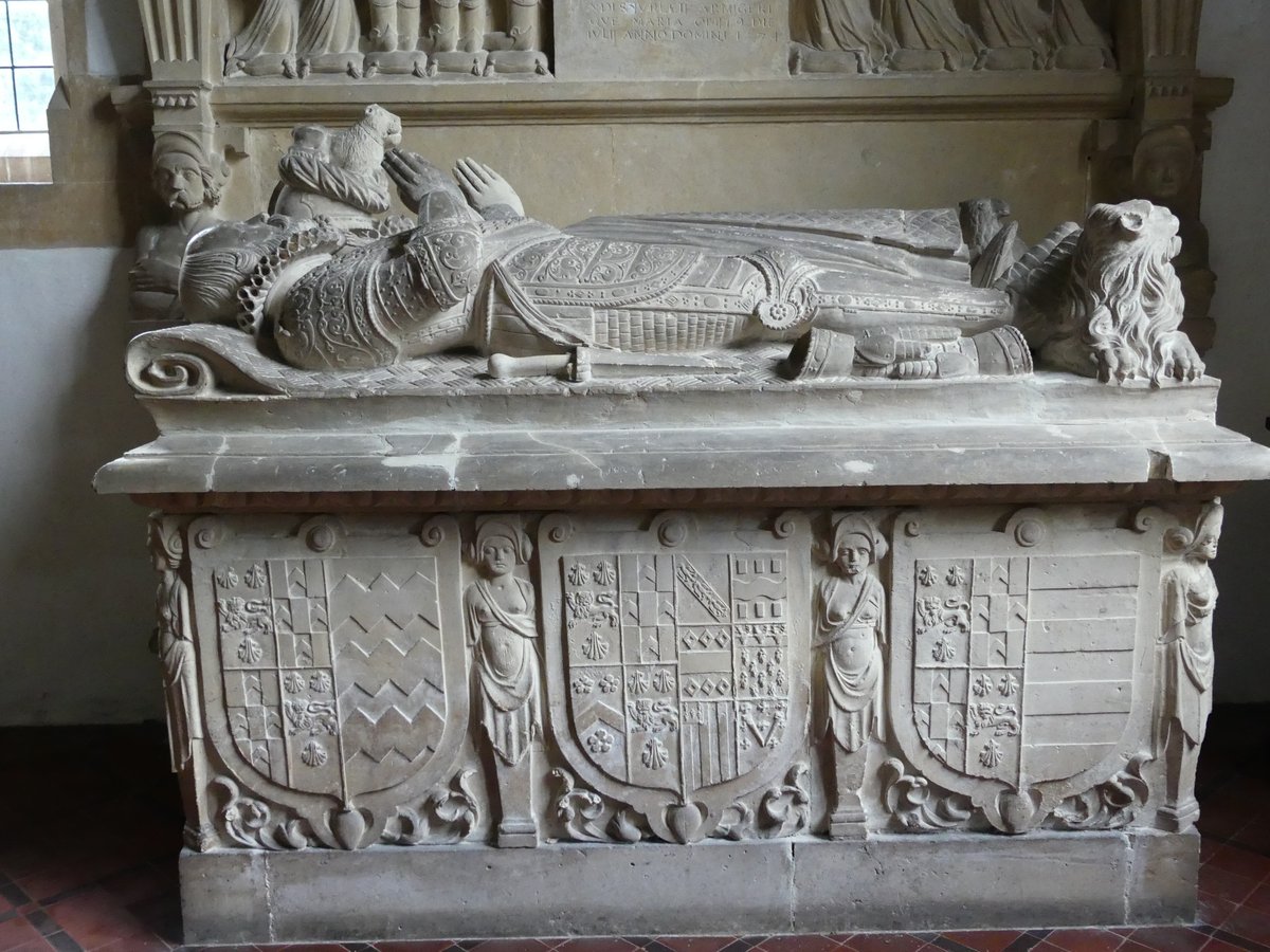 #MonumentMonday  Sandstone Monument 1574 with effigies of Richard Barneby and his wife. St Michael's, Bockleton.