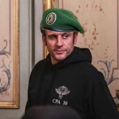 JeanFra32968141's tweet photo. @cchcuite @DolivePolo @L_ThinkTank 🤡🤣😂👎 https://t.co/ceDVZwTkX1