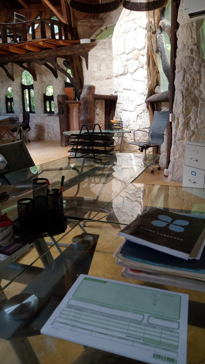 Buenos días desde Kuha las oficinas y co working area