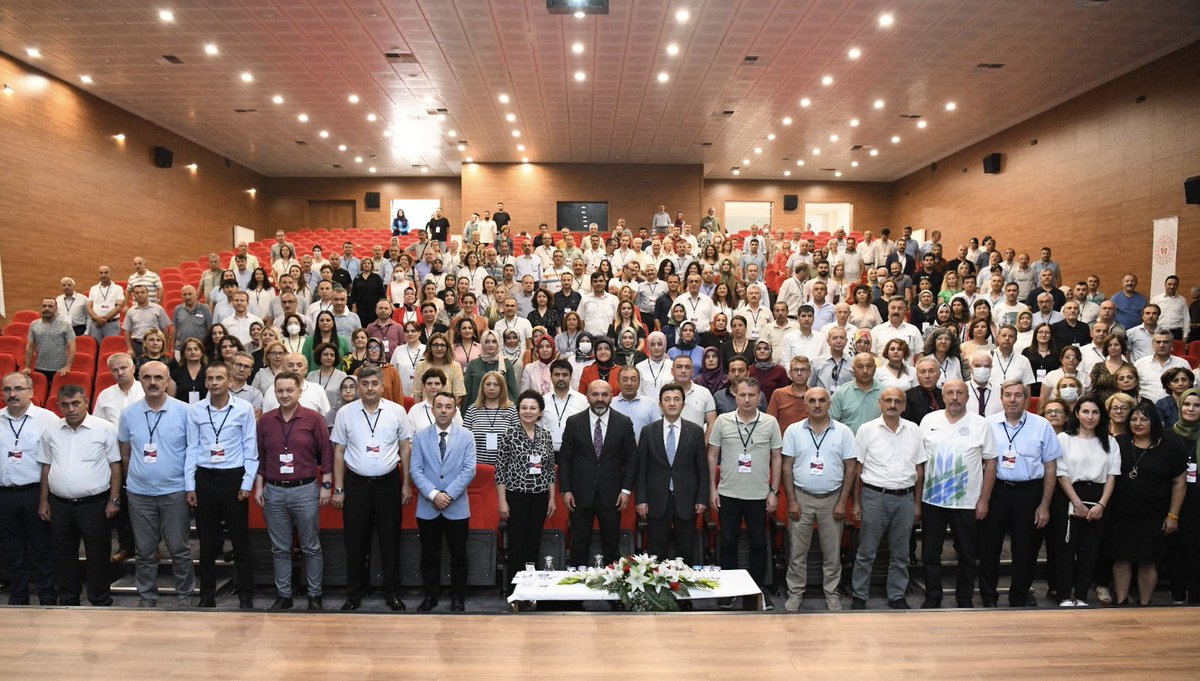 HasanDavulcu's tweet photo. 📍GSB Yurt Müdürleri Eğitimi..
Cebeci Site Yurdu/Ankara https://t.co/x2FvijqRCK