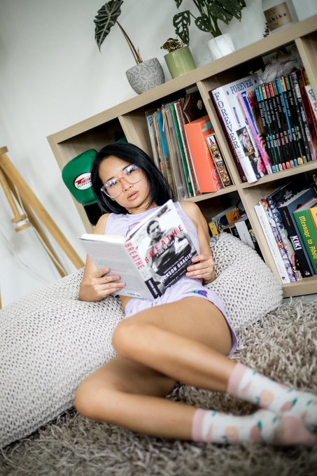 You&rsquo;re my favourite book ♡ https://t.co/cHNpVWWL9h