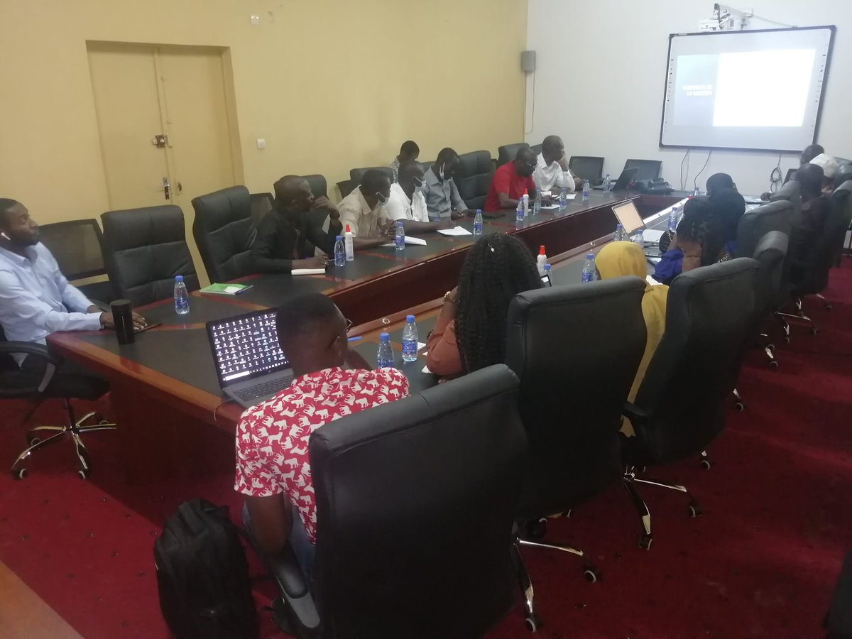 #
Atelier de sensibilisation des acteurs publics et privés sur les enjeux liés à la transition numérique
Les 26 et 28 juillet 2022