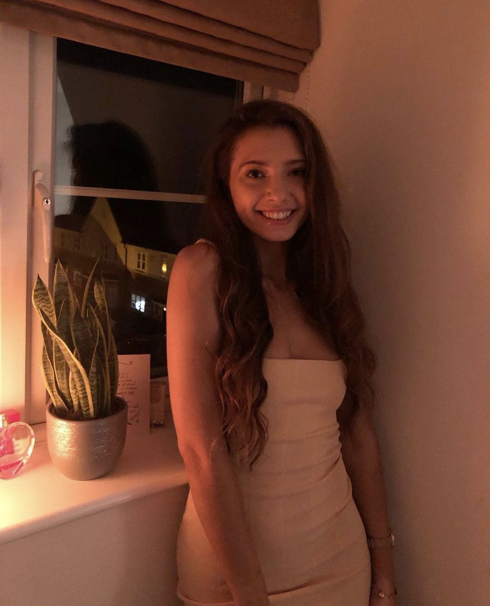 fessabella's tweet photo. Next whore @livvybarton_ 
For every 5 RTs I’ll drop some naughty content of her https://t.co/E4PbaJEffs