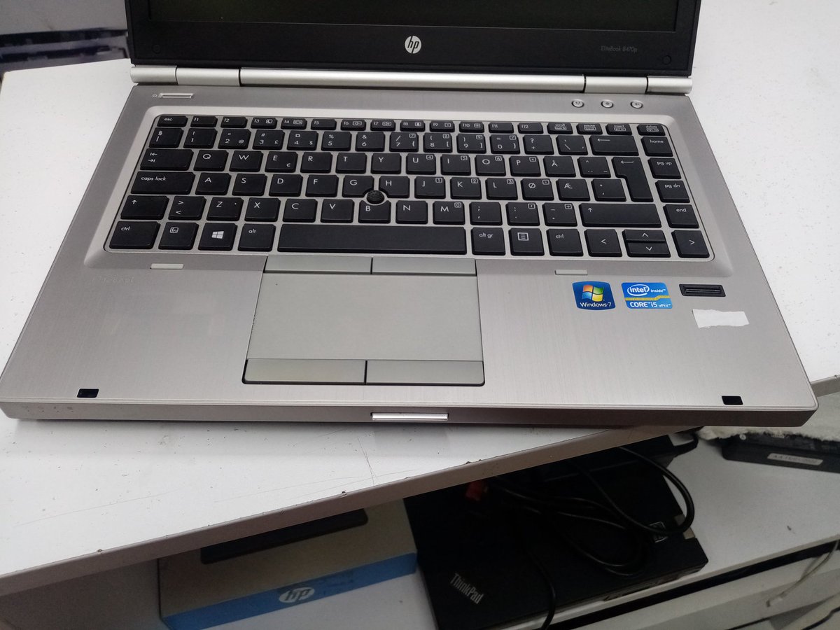 HP ELITEBOOK 
INTEL CORE I5 
STORAGE 4GB RAM/500GB HDD
PROCESSOR SPEED 2.5 GHZ
BATTERY LIFE 4HRS
WITH WINDOWS 10 PRO AND OFFICE
VERY CLEAN
PRICE KSH 21,000 

CALL WHATSAPP 
         📞📲0701846097
DELIVERY IS COUNTRYWIDE
6 MONTH WARRANTY

#MakeItHappenMiato