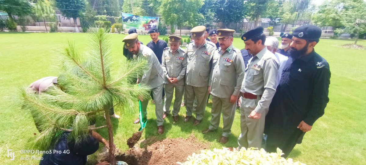 FEWDKPGovt's tweet photo. #MonsoonPlantation2022
Chief Conservator of Forest Region-1 Ijaz Qadir Inagurated Monsoon Planting Campaign in the premises of his office. Fazal Elahi Conservator, Gulzar Rahman Conservator, Atizaz Mehfooz DFO and Shakeel Khan DFO were also present in the event.
#KPForest
#10BTTP https://t.co/y3Dd04ao0S