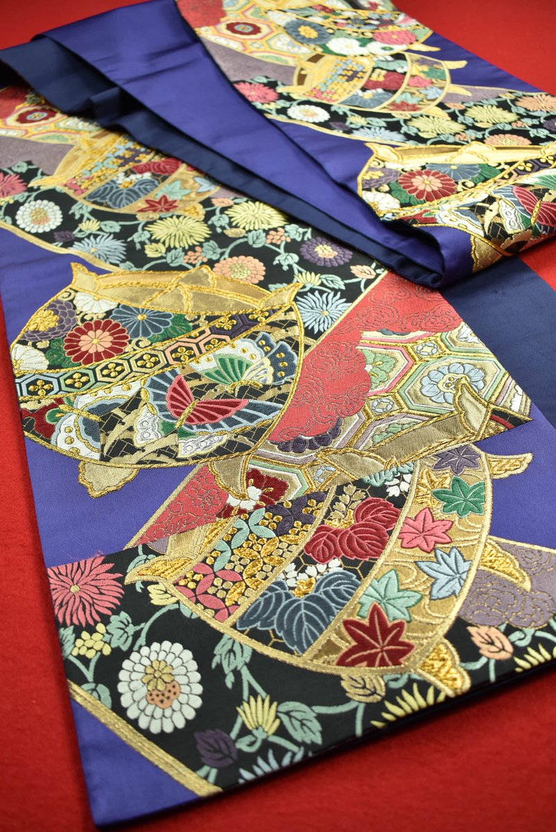 nadeshiko_info's tweet photo. Excited to share the latest addition to my #etsy shop: Vintage Japanese Kimono Fabric Silk FUKURO OBI Gold/Grape Woven Textile 176.4"/EFX37/1190 https://t.co/ztuf600qLd #hatmakinghaircrafts #vintage #japanesefabric #cotton #momen #patch #ranru #boro #indigo https://t.co/Hb4sBq1RLc