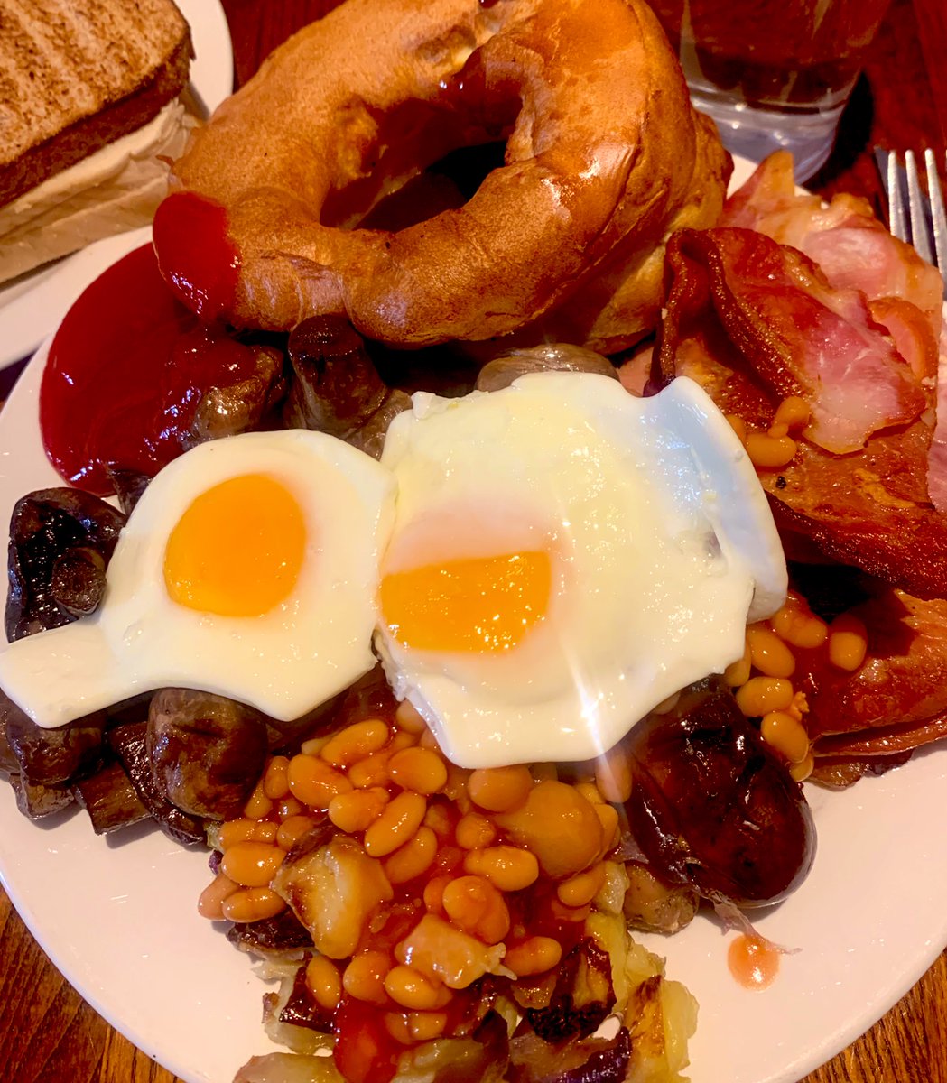 Good morning I was just wondering if I get a “hello” from anyone without an @ or a #.. it was just a thought..