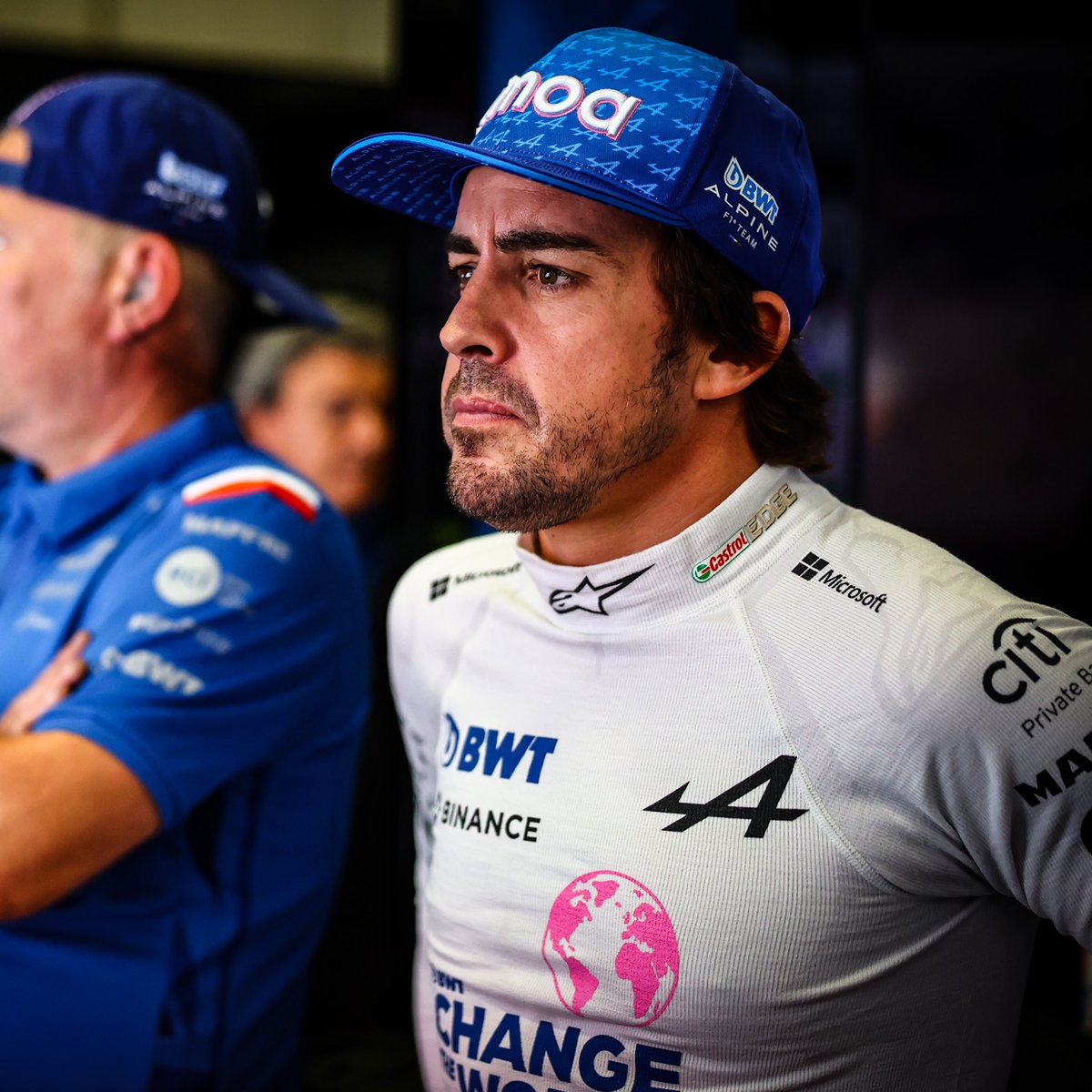 Anlat baba neden essekmartin neden kendini niye ziyan ediyosun amk ya