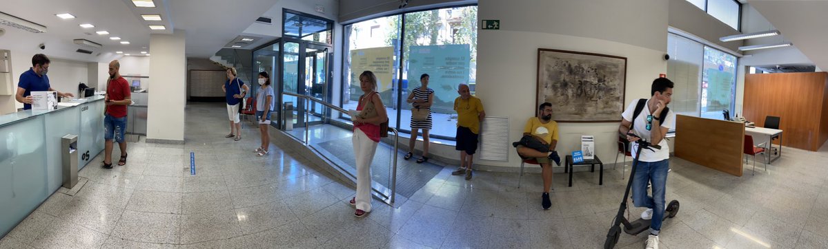 CRedondoS's tweet photo. @BancSabadell oficina de Roger de flor/Diputació de Barcelona https://t.co/rpfZWR1cx6