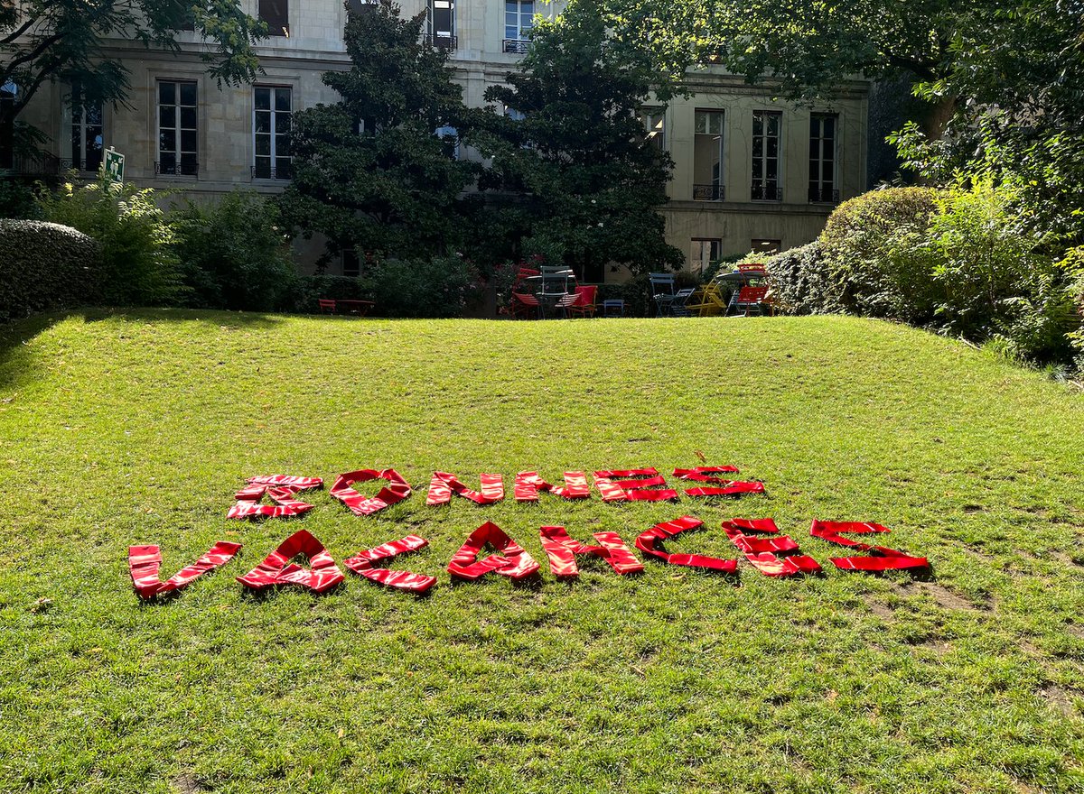 Sciences Po tweet media
