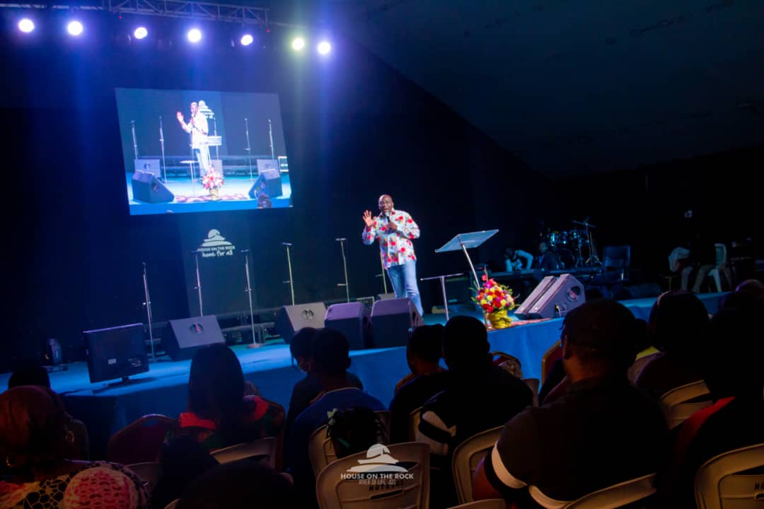 HotrJos's tweet photo. |DECLARATIONS/BENEDICTION|
August: Our Month of Conquest
Text: Joshua 13:1; Romans 8:31-39; Deuteronomy 2:24-25 & 36
Preacher: Rev @AkilaYusuf
#FreshStartService
#HOTRJos
#OurYearOfHisFullness https://t.co/NO6SyJFxOe