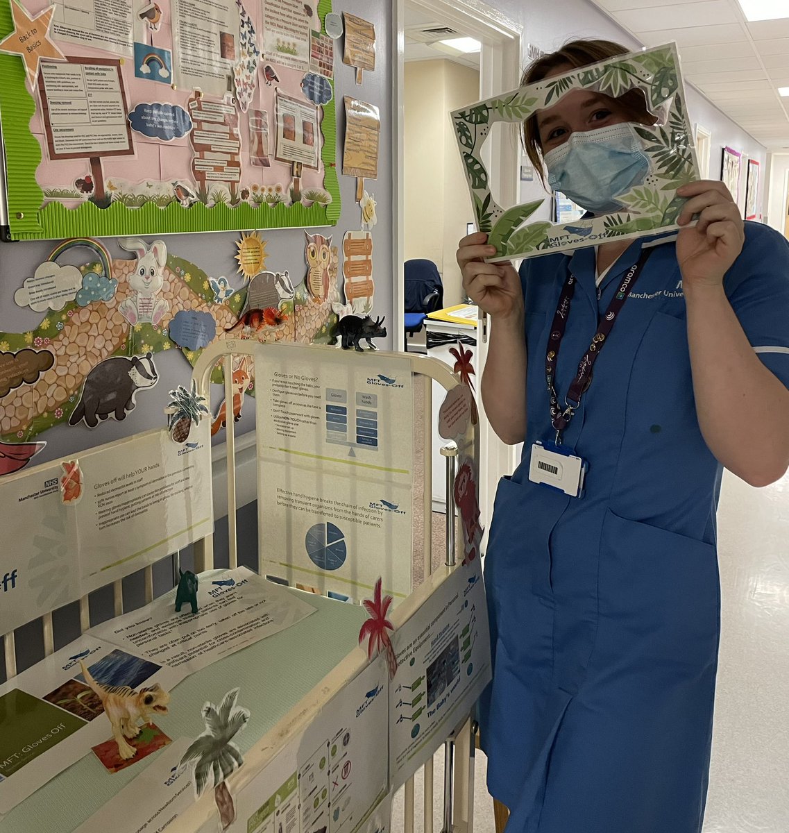 “MFT Gloves-Off” Campaign is launching today. Take a look at the Newborn Services information trolly being used for collaborative staff engagement 🧤<a href="/MFT_SaintMarys/">Saint Mary's at MFT</a> <a href="/AlisonODoherty2/">Alison O'Doherty</a> @Holly_Kn <a href="/EatonKath/">Kath Eaton</a> <a href="/Phil_Colwell55/">Philippa Colwell</a> <a href="/rachelwhyte1981/">Rachel Whyte</a> <a href="/Louisef30/">Louise Frampton</a>