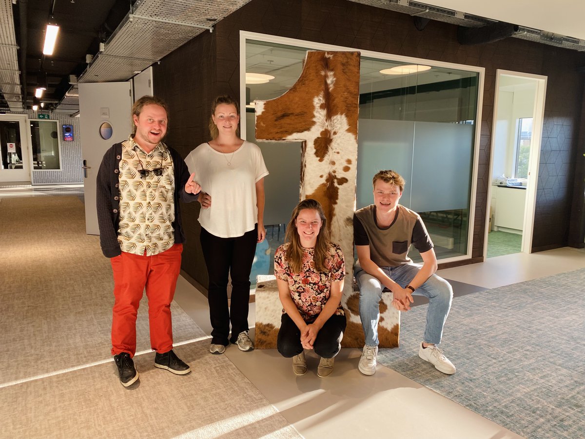 In Dit is de Zaterdag bespraken <a href="/MarijeKlever/">Marije Klever</a>, <a href="/AnnaHerter/">Anna Herter</a> en <a href="/TheShiftAdmiral/">The Admiral</a> de meest spraakmakende berichten uit de weekendkranten met <a href="/jw_wesselink/">Jan Willem Wesselink</a>. Terugluisteren?nporadio1.nl/fragmenten/dit…