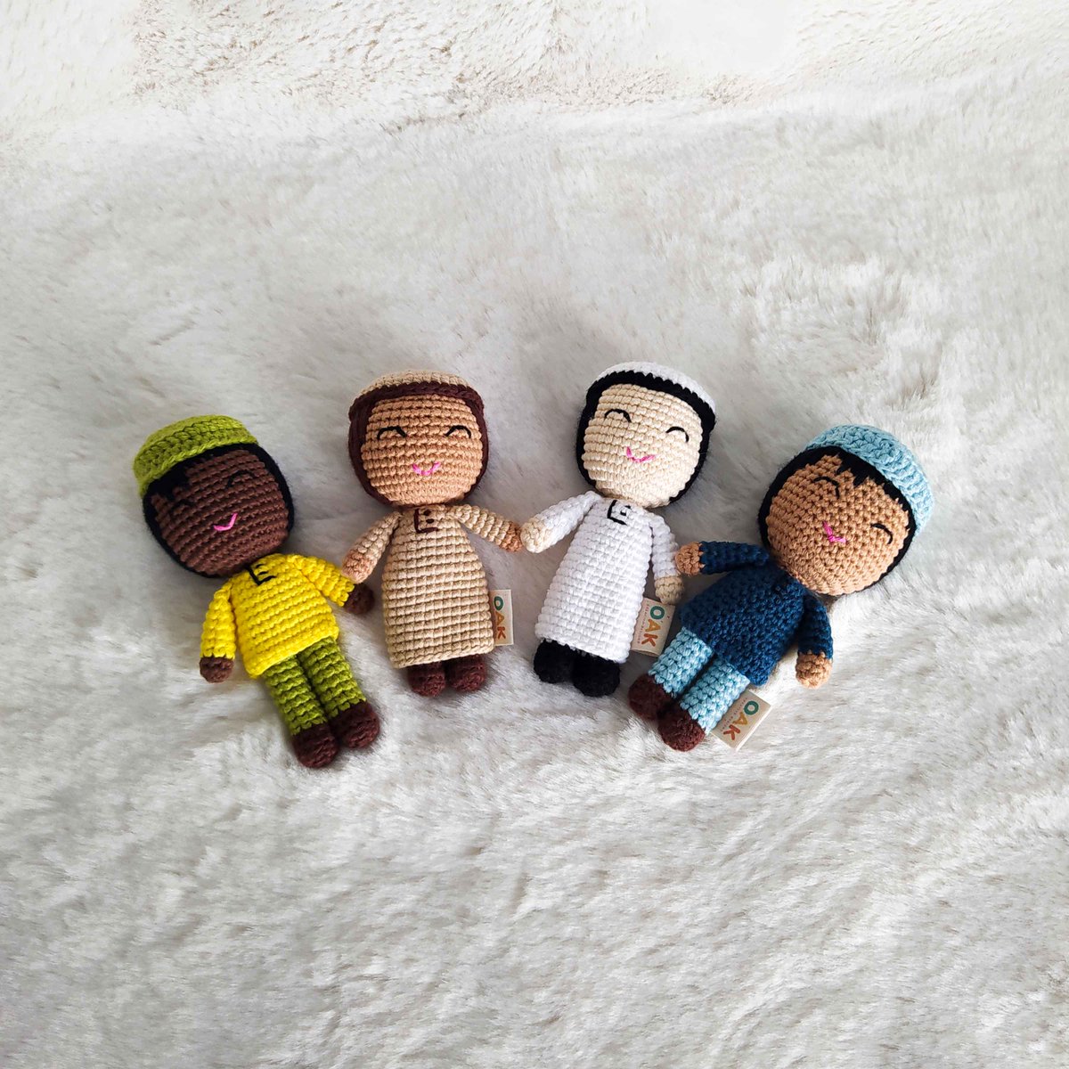 creative_oak's tweet image. You are going to love our new mini dolls! 💕

These mini dolls come in an assortment of designs and colours.

They are also the perfect addition to loot bags and make great party favours.

Click on the link to get yours today! bit.ly/3OTH3LQ