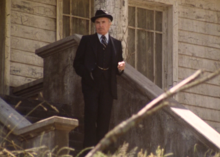 ClaytonAuthor's tweet photo. @KeriWarbis @Markgatiss @TalkingPicsTV Still love James as Straker in Salem's Lot https://t.co/EQznOGCUrb