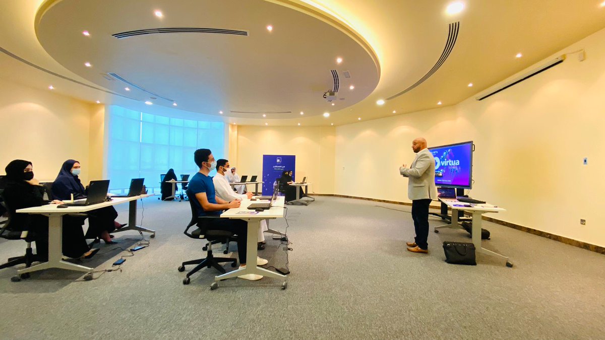 DisruptiveF0cus's tweet photo. Paul Wallis of @virtua_official in collaboration with @DisruptiveF0cus successfully delivered a lecture on NFT for a metaverse university project led by Sallyann Della Casa of GLEAC. We're very thankful for this successful collaboration!

#metaverse #nft #metaverseeducation https://t.co/Ckr9DnkvNm