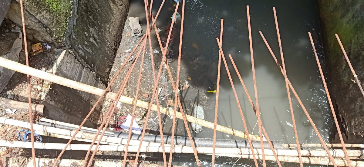 vighneshkalgut1's tweet photo. @mybmc
@mybmcWardS
@AAPMumbai
@AapBhandup
Sudama chawl near Balaji hieghts gaodevi road Bhandup (w).
Why one side of work is completed and other remains incomplete? Its matter of great concern tax is paid by each one of the citizens.
#Mumbai #BMC #bhandup #gaodevi #bhandupkar https://t.co/jEs11n8abq