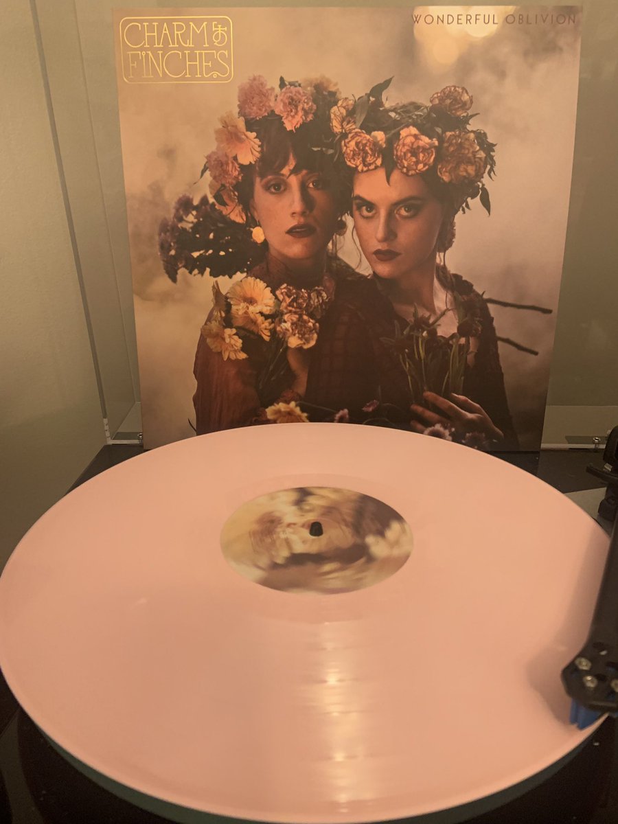 BernardZuel's tweet photo. Nice pink. Evening tunes. Gorgeous songs. #mondayvinyl #charmoffinchesband #wonderfuloblivion #thanksjo https://t.co/1dAqSQn6V6