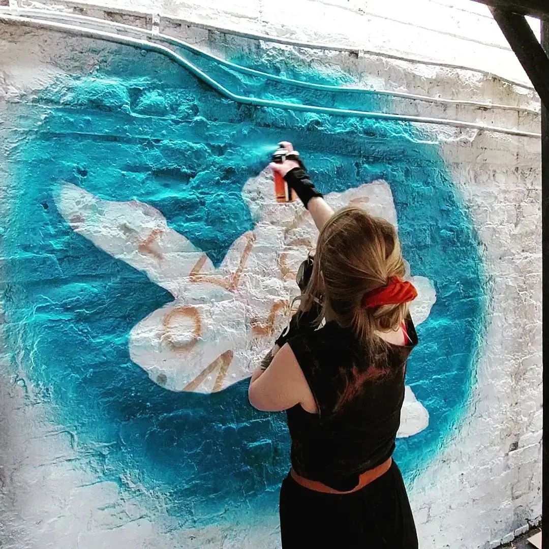 Had a blast painting at <a href="/CheltPaintFest/">Cheltenham PaintFest</a> in <a href="/2PigsClub/">2PIGS Cheltenham</a> this weekend! Thanks to everyone who came to say hi and made it happen, I had so much fun!