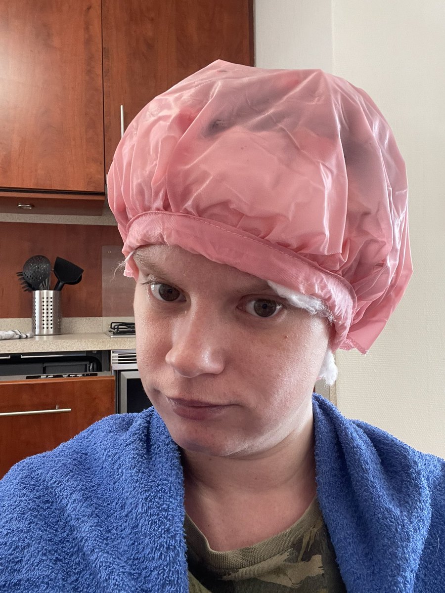 wendyvh89's tweet photo. Nieuwe haar 🥰🥰 #krullen #permanent https://t.co/1niBFax7Rv