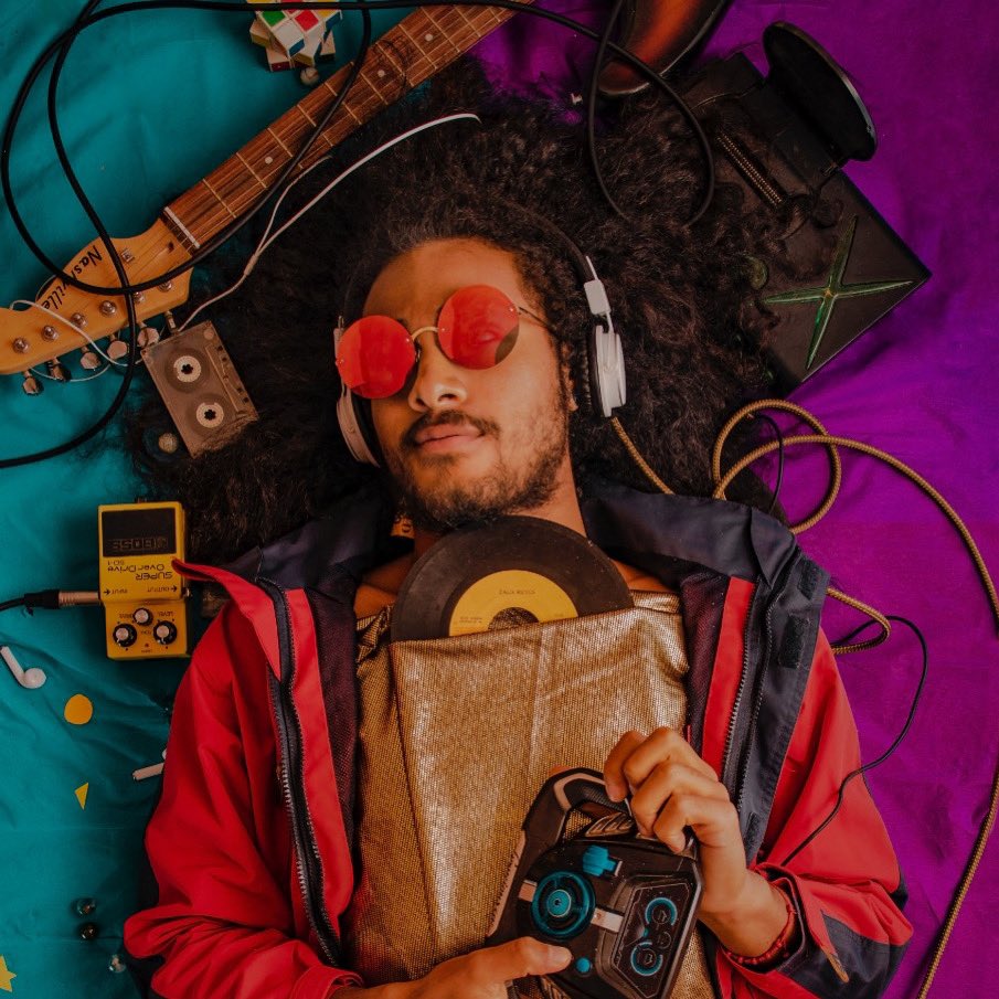 LAST CHANCE to submit your music to the <a href="/fameweekafrica/">FAME Week Africa</a> Sounds of Muziki Compilation to stand a chance to release your unreleased music via Paradise Sound System, the label behind the international success of Zakes Bantwini’s hit ‘Osama’! 
Register here:fameweekafrica.com/en-gb/muziki-a…