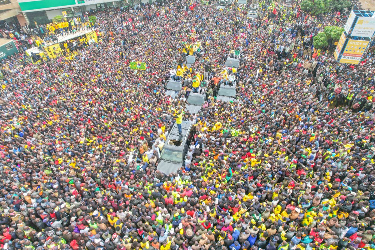 WilliamsRuto's tweet image. I William Samoei Ruto humbly request for your vote. We want to transform this country.