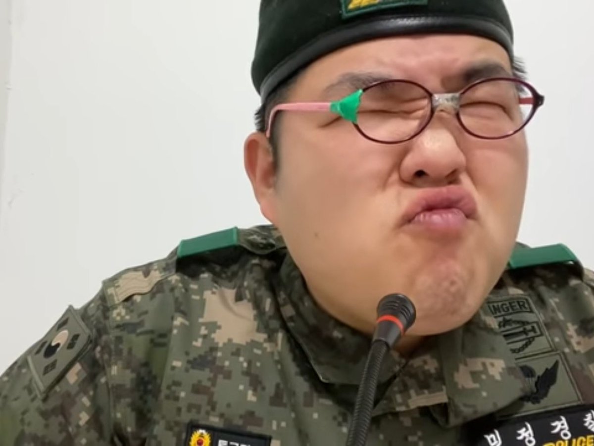 _sattobab's tweet photo. @r0manticP 우우!!!!!!!! 곤.란 https://t.co/K9CnMascxR