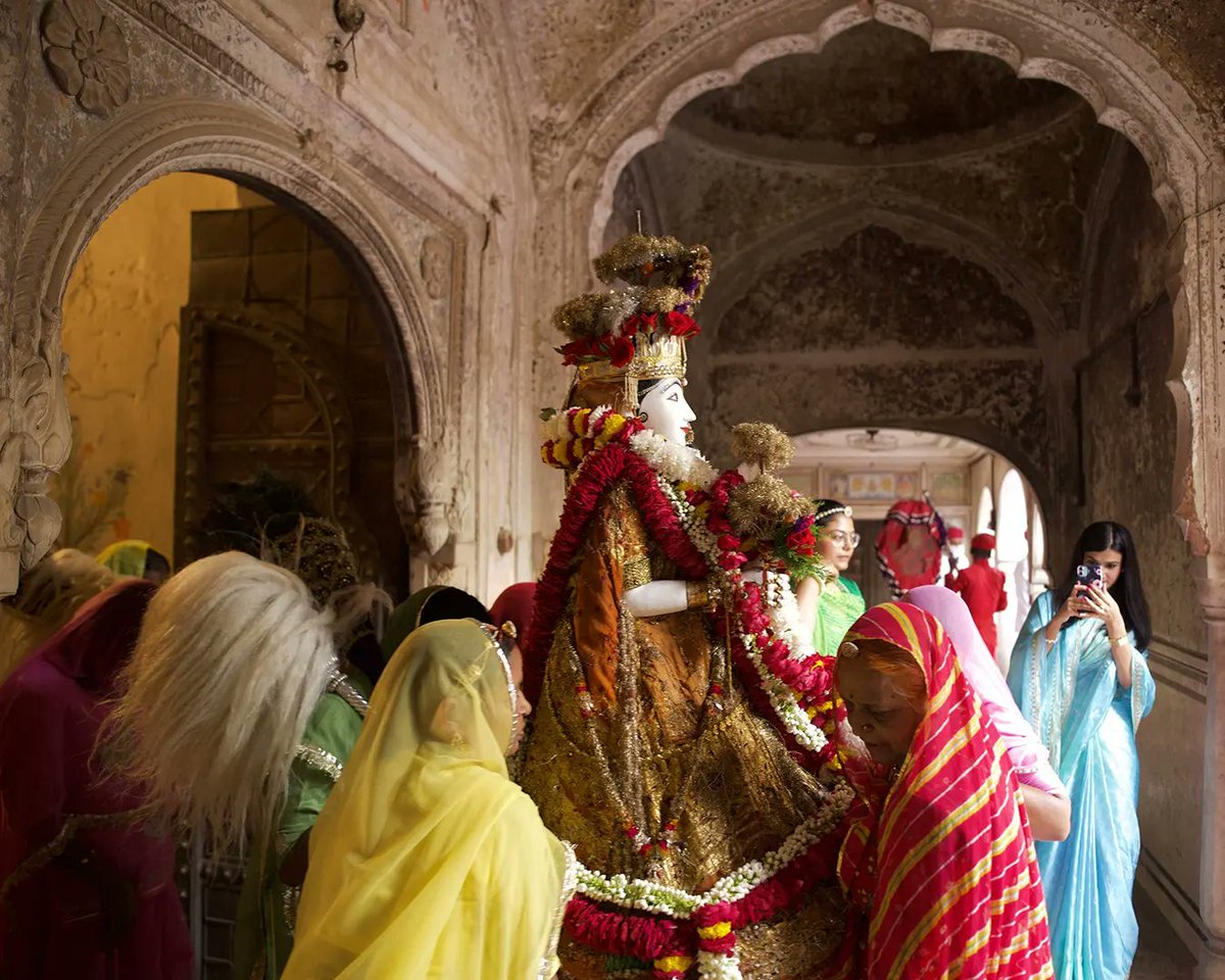 PDKF_Jaipur's tweet photo. #Teej #Teej2022 #FestivalsofIndia #FestiveFeels
#PrincessDiyaKumariFoundation #PDKF
#CityPalaceJaipur
#WomenofPDKF
#CelebratingLife
#TheRoyalFamilyofJaipur
#FestiveGreetings
#ThePDKFStore
#TeamPDKF https://t.co/DIlw6PYtqO