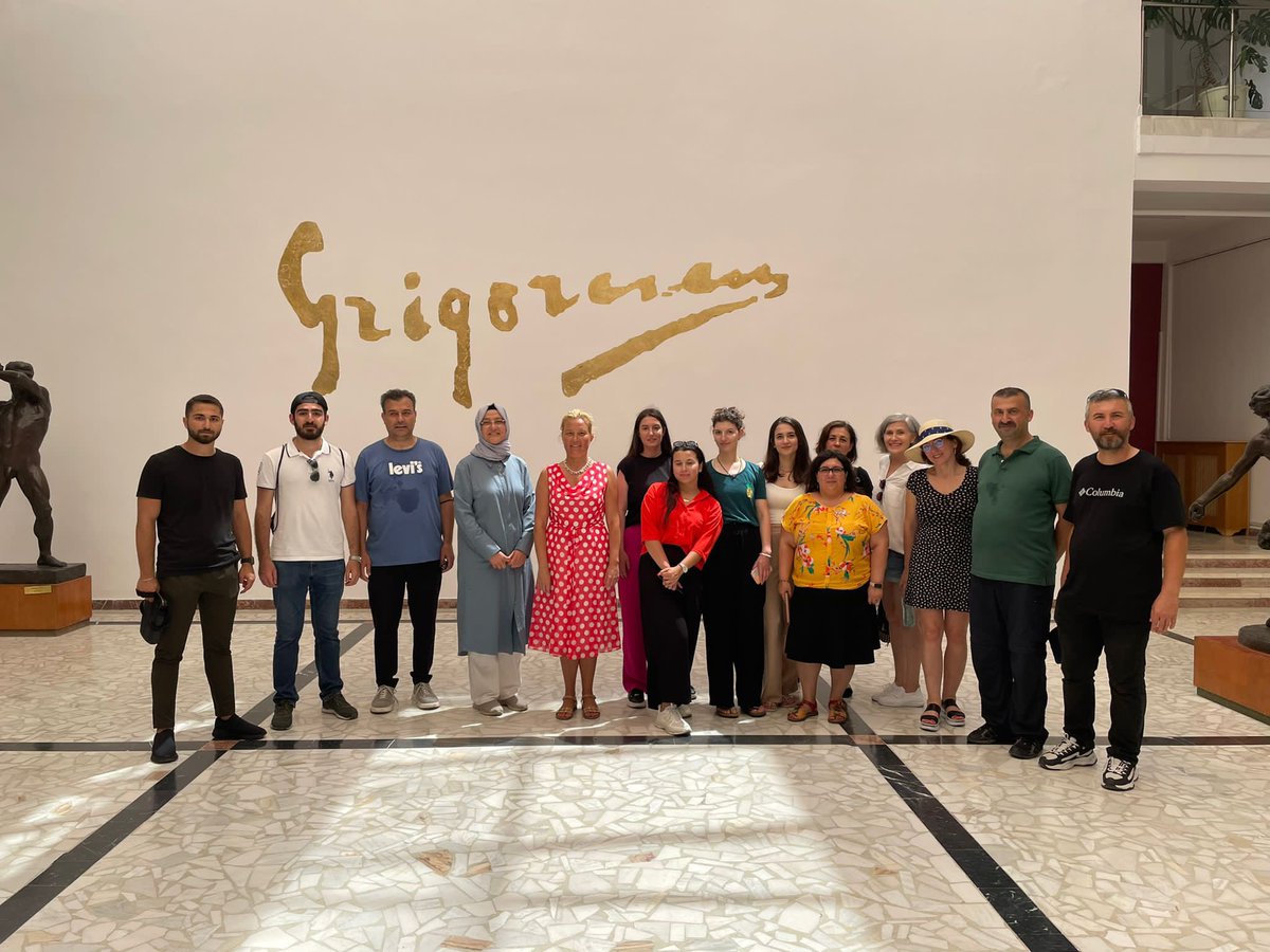 Simgesel Siddet konulu KA2 projemizin 3. Ulusötesi Yönetim Toplantısı Romanya'nın Köstence kentinde Ovidius Üniversitesi ev sahipliğinde gerçekleşti. <a href="/ulusalajans/">Türkiye Ulusal Ajansı 🇹🇷 Turkish NA</a>