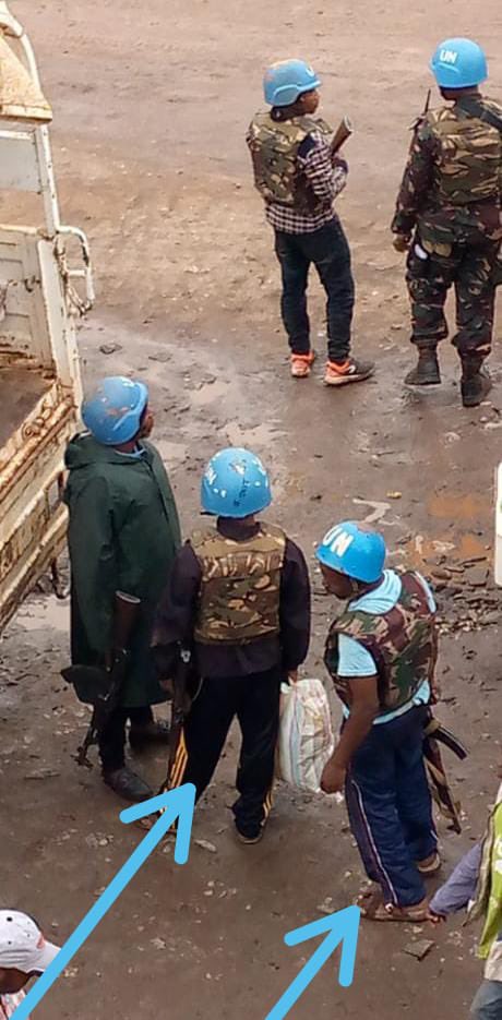 serialTweeper's tweet photo. In DRC, you can not easily differentiate rebels from UN peacekeepers and government army 😂😆😔😔
#MONUSCO #monuscomustgo #MonuscoDegage #FARDC #m23 https://t.co/ScHlXNvjks
