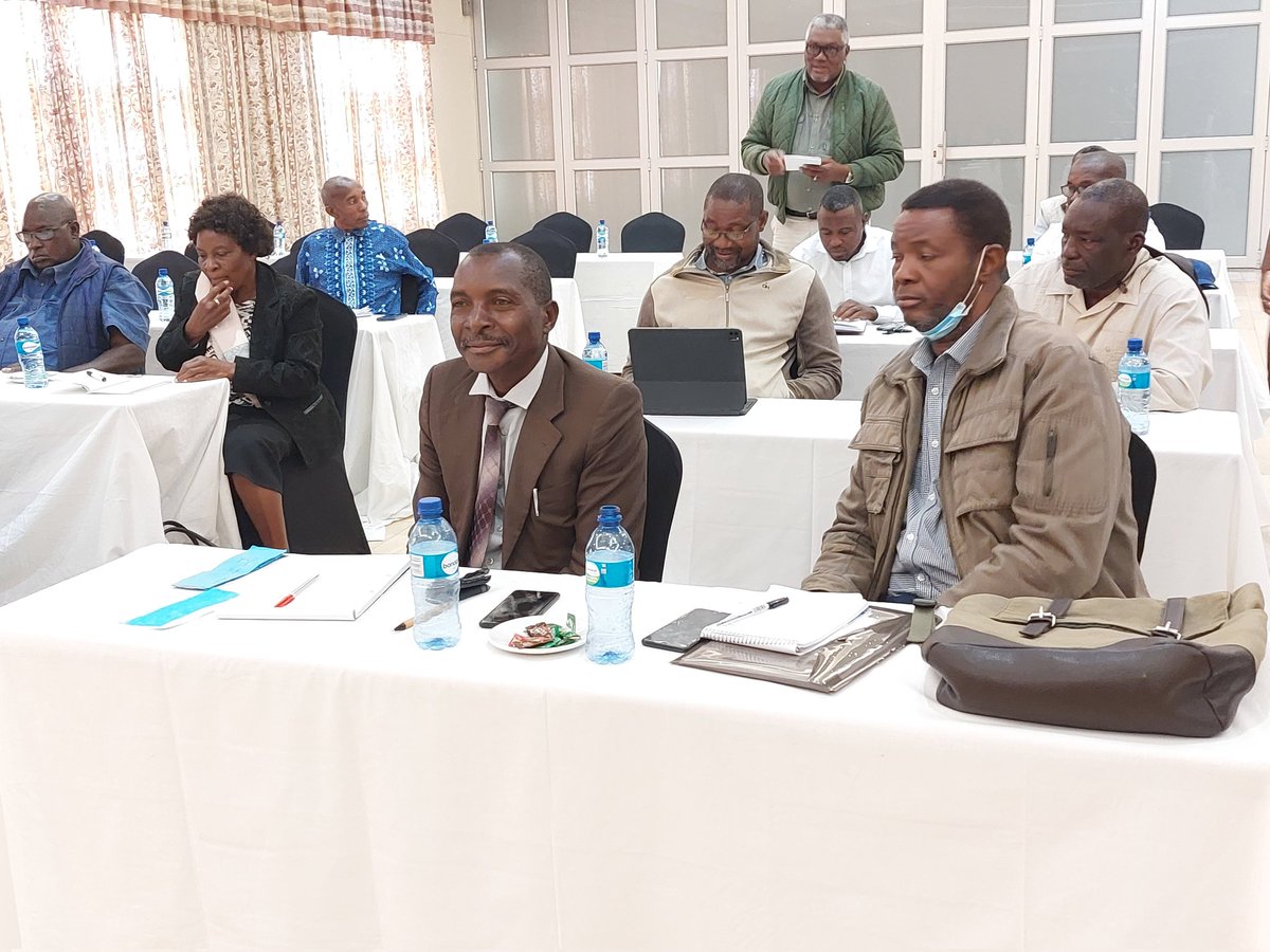 FinanceNamibia's tweet photo. Farmers at the North through the #NNFU held a meeting in Ongwediva with Minister of Finance, Director General of NPC and CEO of #AgriBank to issues of common interest during the mid-tern budget review engagement. https://t.co/GwoO14eMFm