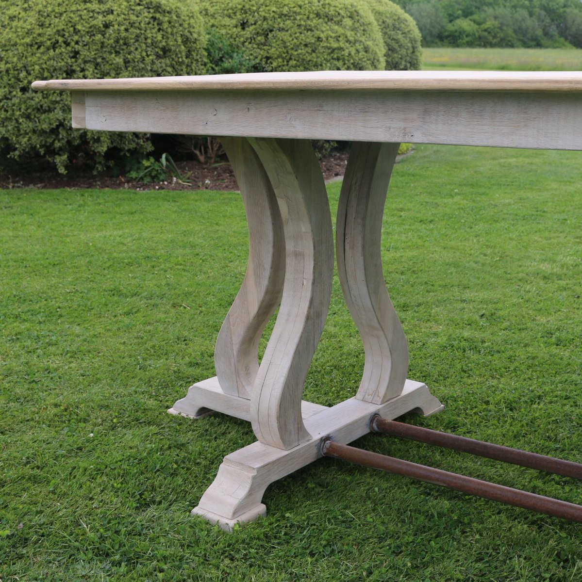 ArcadiaAntiques's tweet photo. Stunning French bleached oak monastery table. 1890.
Price: £6,500
https://t.co/moBAMkSbli
#monasterytables #frenchtables #bleachedoakmonasterytables https://t.co/RJNr4RRxwD