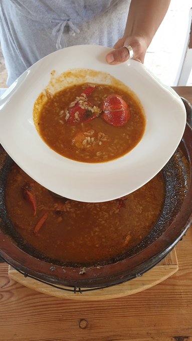 Resultado final #arrozbogavante nos hemos puesto las botas 💃💃🕺🕺👯&zwj;♀️👯&zwj;♀️ @salmadnora https://t.co/sHy<a href="/tag/arrozbogavante"class="tags">#arrozbogavante</a>
