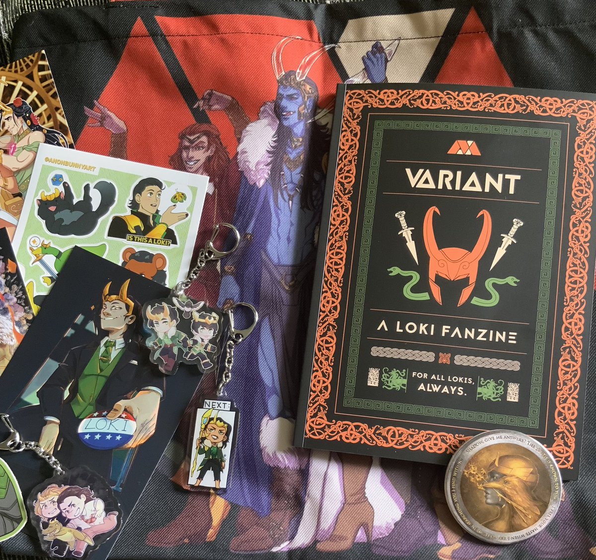 ktrew6's tweet photo. I got my copy of @VariantZine ✨✨✨ I am so happy 
I love it 🥰 Everything looks amazing! https://t.co/N7esNQG88o