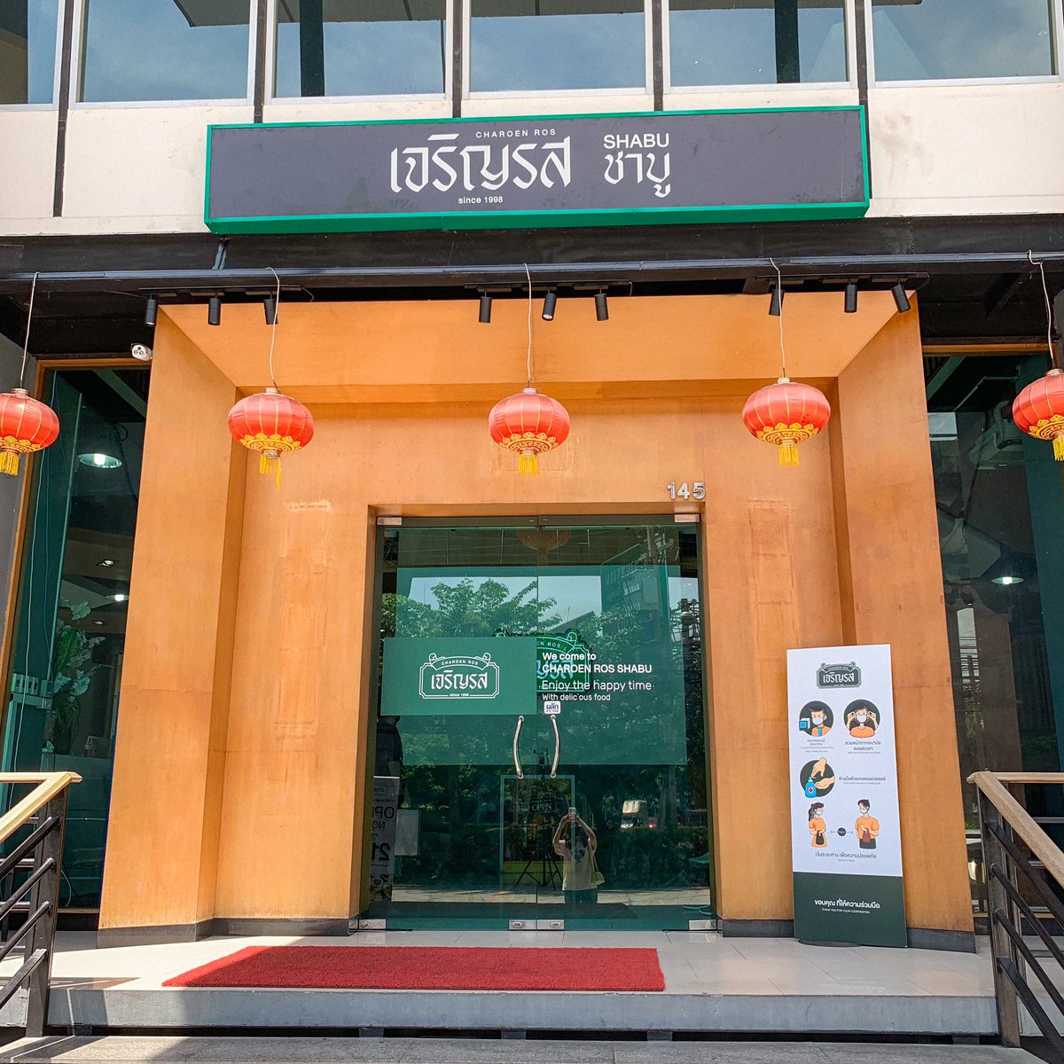 viewwrs's tweet photo. ✨🍲 เจริญรสชาบู บุฟเฟต์สุดคุ้มในราคา219++ อาหารเพียบ วัตถุดิบสดใหม่ หมูหมึกกุ้งมาแน่นๆ เนื้อสามชั้นอร่อยมาก ตัวซุปวิวสั่งเป็นน้ำดำ+หม่าล่าดีทั้งคู่ อาหารเสียบไม้ย่างคลุกผง��ม่าล่าแซ่บๆชาๆ🍢🥵 ราคานี้คือคุ้ม +39฿ ได้น้ำไอติมรีฟิล อร่อยเริ่ดด! 📍สาขาปิ่นเกล้า 
#อร่อยบอกต่อ @aroii https://t.co/14fYy47c8v