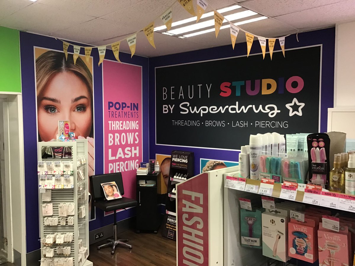 BluestonesOne's tweet photo. We were proud to have helped Superdrug in Devizes with a store refit recently.

Thank you to the team involved 👏👏

#bluestonesoneteam #thankyou #storerefit https://t.co/npnksQSEz3