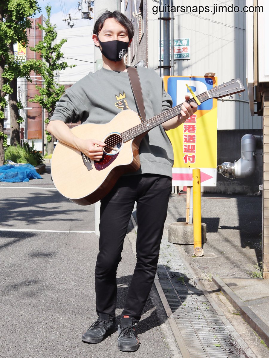 guitarsnaps's tweet photo. [no.]1499
[name] #右京 さん
[brand] #Martin
[model] #SC13E
[place] #蛍池 #ありすキッチンれすとらん
撮影 : 2021年4月

#guitar #ギタースナップス #guitarsnaps #ギタスナフェス #ふれあい https://t.co/QOyOrqqMOl