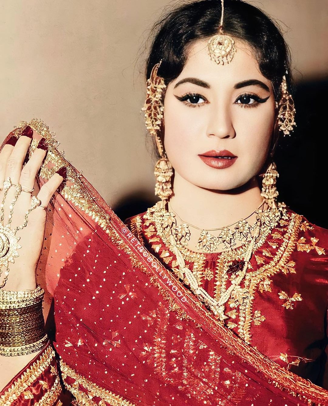 My favorite MEENA KUMARI JI      Birthday to u 