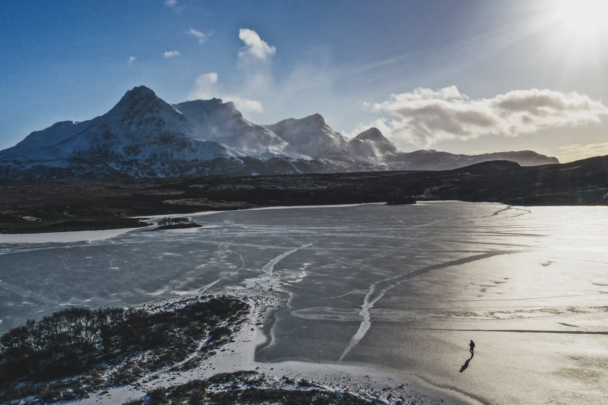 Tonight take a trip to the beautiful Highlands with us and catch our previous series now on Wednesdays on Channel 5 at 7pm. Get your feet up and re-live past Highland Vet adventures, while we work hard on bringing you brand new ones!