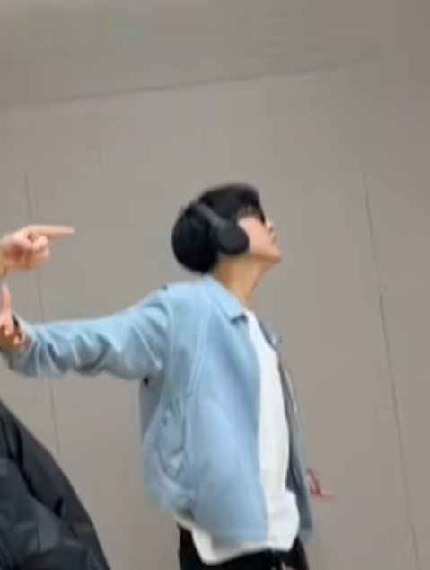 ALL DAY WOOCHAN tweet media