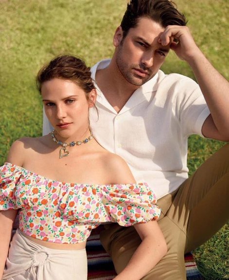 Laan çok güzeliz harbi çok güzeliz kafayı yiyicem