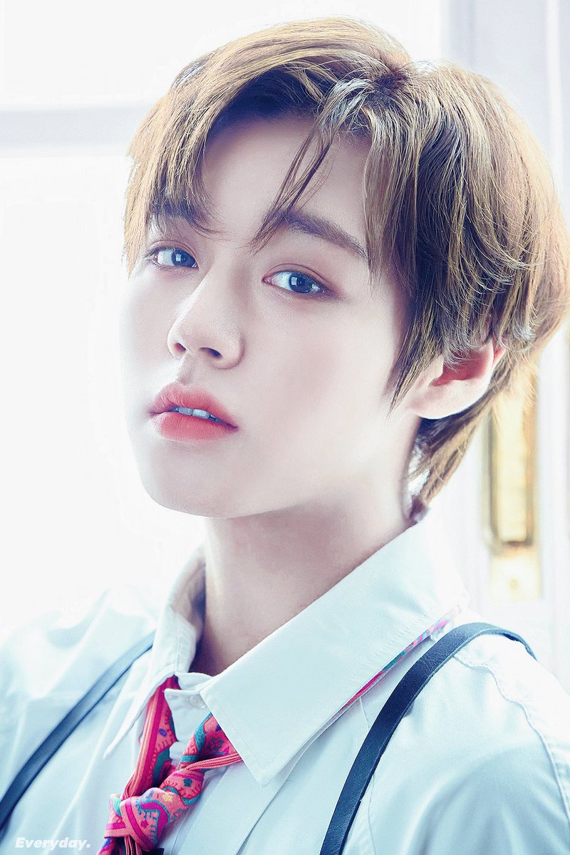 Everyday_529's tweet photo. 220801 FOREST OF BOOKS

#PARKJIHOON #박지훈 https://t.co/JXAht7p9IK