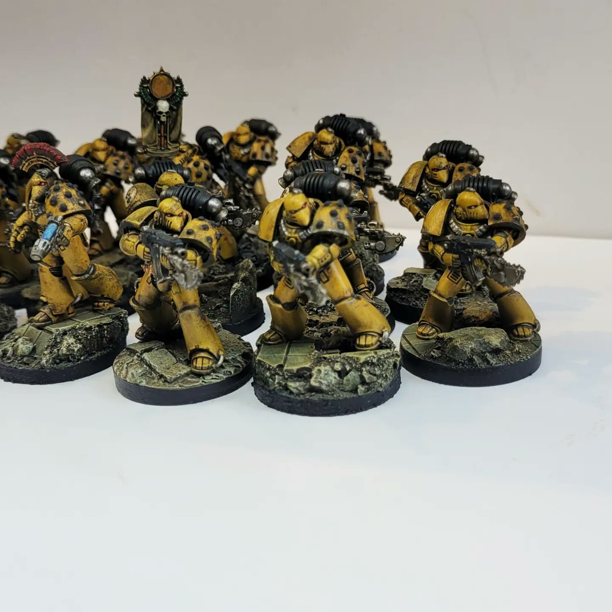 SimonWi56585058's tweet photo. Speedpainted the first of my mkvi marines and probably the last of my Imperial Fists over the last couple of weeks. Just a few models to go and ive got around 9k-10k painted.
#WarhammerCommunity #imperialfists #horusheresy #siegeofterra https://t.co/x0xfAOMh2a