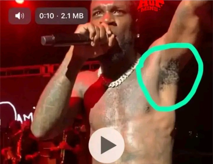 RealJaybi's tweet image. When you spend your time dropping albums and you forget to shave,😎😎🤣