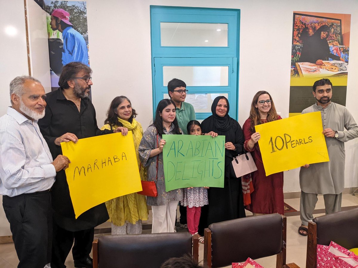 10PearlsPK's tweet photo. Empower Foundation recently partnered with @Da-Rul -Sukun Karachi, STL Islamabad and Hum Mashal-e-Rah Foundation Lahore to celebrate Mango Party with children having special needs. a quick look:
#EmpowerFoundation #10PearlsPakistan #10Pearls https://t.co/DLA2f3wXma