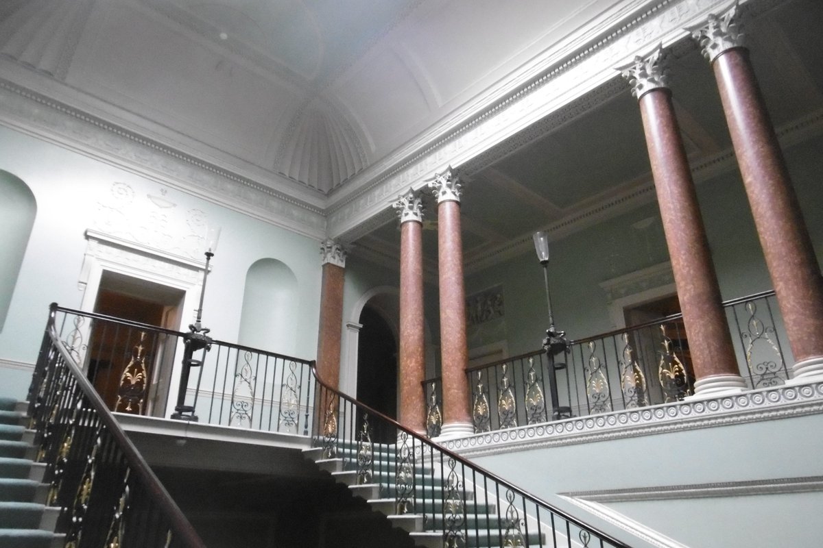 5thLackey's tweet photo. #HeatonHall #Manchester #JamesWyatt 1772, for Sir Thomas Egerton, staircase. 'a building of refinement and elegance not exceeded in any English house of these years' #Pevsner https://t.co/F4jgUF2ulH