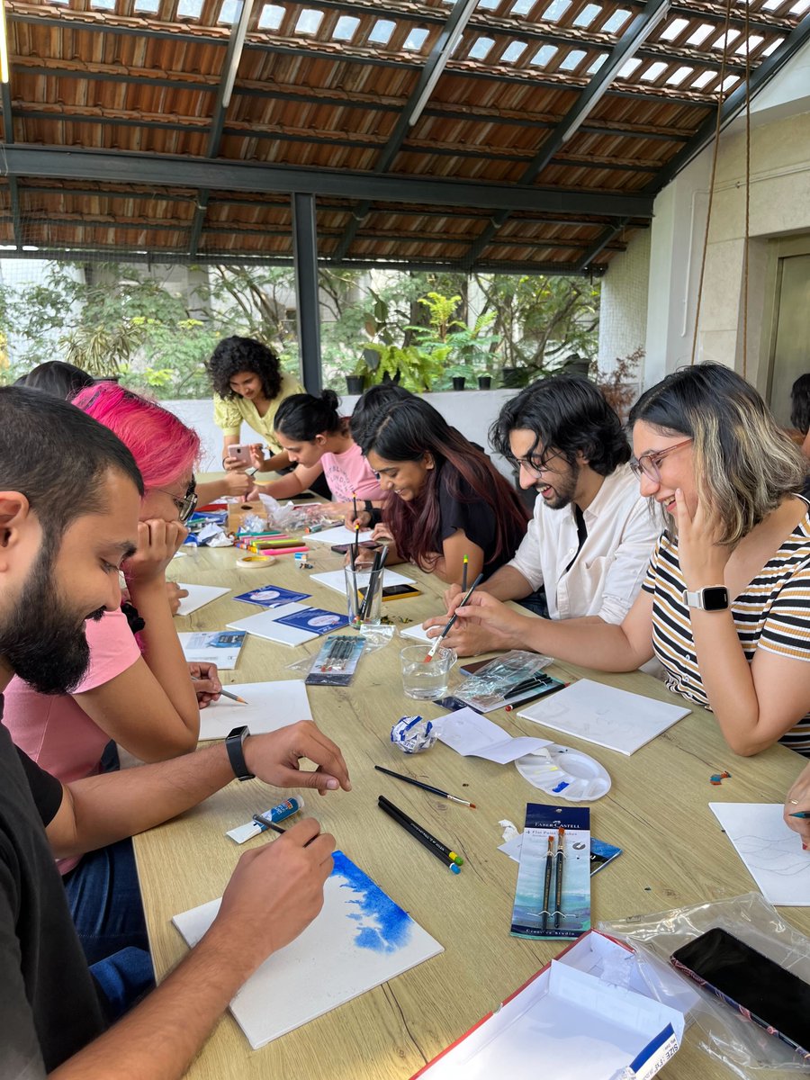 What a paint-astic way to end the weekend! 🧑‍🎨

At our Art Therapy workshop, our team drew &amp; painted their hearts out on pieces of canvas, explored their creativity, and built on each other’s imagination. ✨

Who knew that Art Therapy could be so fun? 

#arttherapy #artworkshop