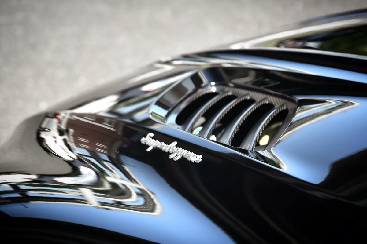 ka_sei_hito's tweet photo. Astonmartin DBS

#astonmartin #astonmartindbs #astonmartindbssuperleggera #dbssuperleggera #dbssl #dbs #superleggera #d5600 #daikokufuto #daikoku
#アストンマーチン #アストンマーチンdbs #アストンマーチンdbsスーパーレッジェーラ #dbsスーパーレッジェーラ #大黒pa https://t.co/LdFMfLUdnD