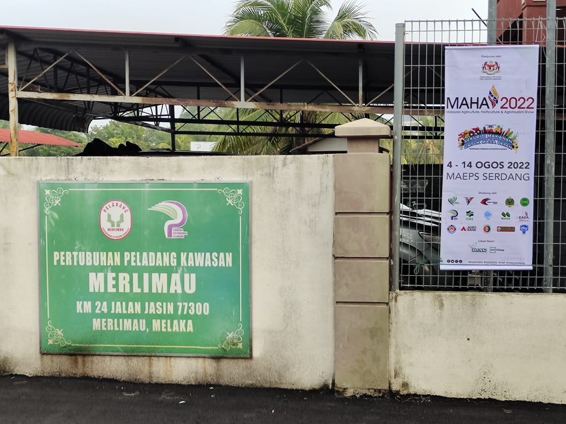 MelakaLpp's tweet photo. Jom ke MAHA 2022 MAEPS Serdang Selangor ‼️
🗂️ 4 - 14 Ogos 2022 (Khamis - Ahad)
🕙 10.00 pagi - 10.00 mlm
📍 MAEPS Serdang
☎️Sekretariat MAHA:
+603-8948 4699
+603-8948 4695
Semua PP dan LPP Negeri Melaka telah menggantung bunting MAHA 2022.

Jom ke MAHA 2022. https://t.co/mg4Vqyg85O