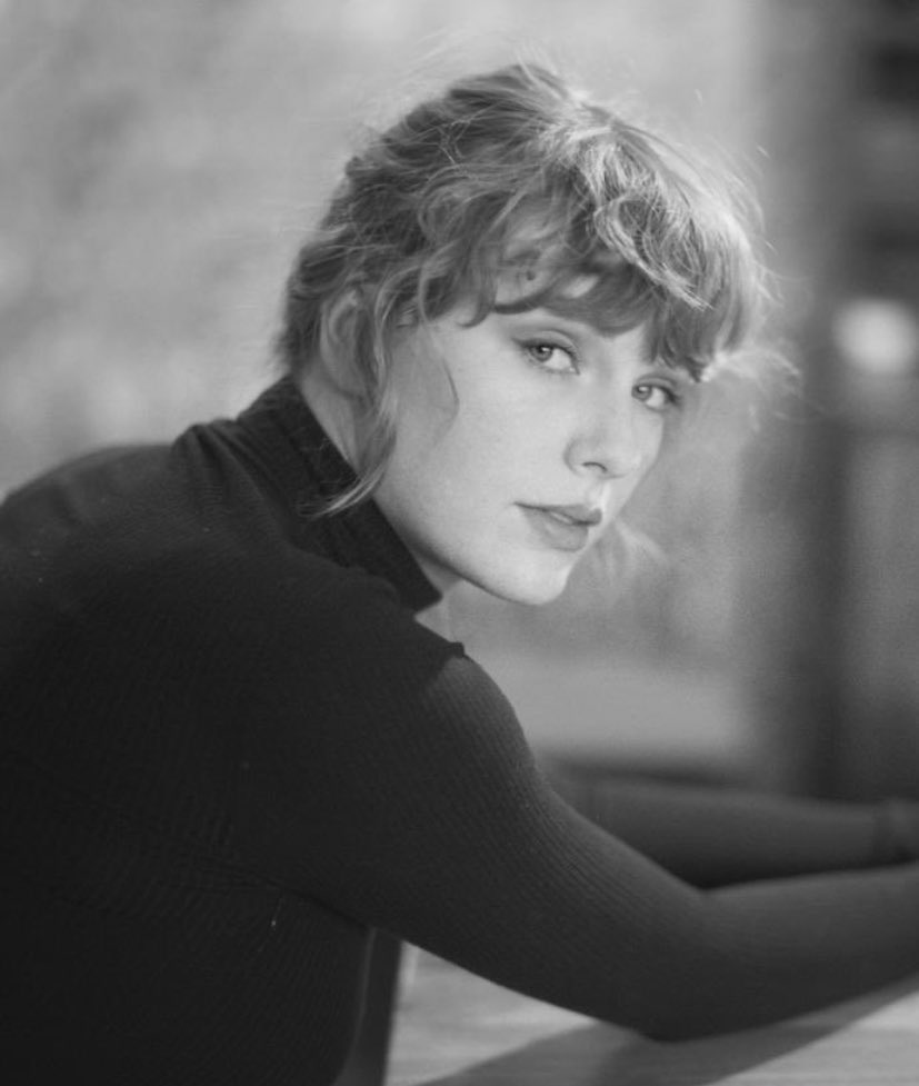 Antes do início de agosto, “August”, de Taylor Swift, retorna ao Top 100 do Spotify Global com 1.075 milhão de streams (#87).